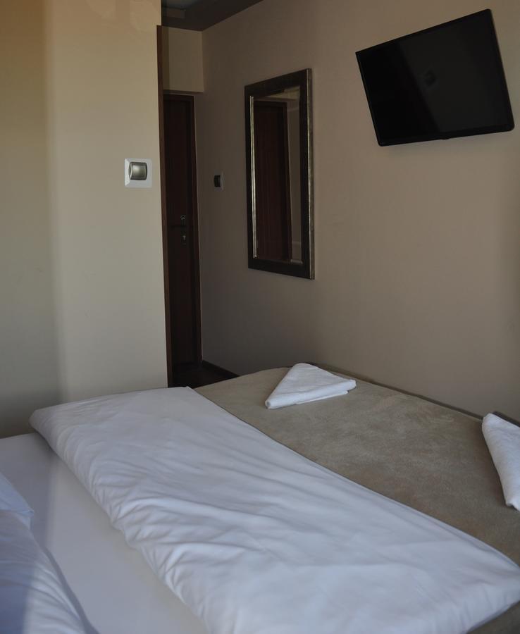 Hotel Mis 博赫尼亚 外观 照片