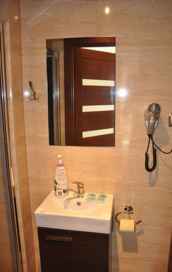 Hotel Mis 博赫尼亚 外观 照片